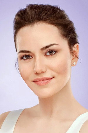 Fahriye Evcen portrait