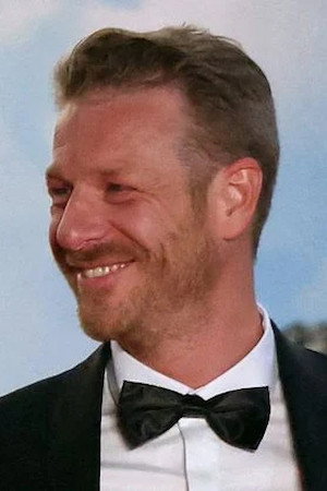 Marc Weiss portrait