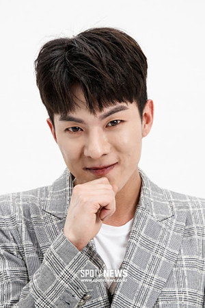 Na Tae-joo portrait
