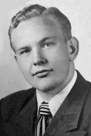 Harold Russell portrait