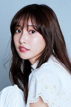 Hinako Sano portrait