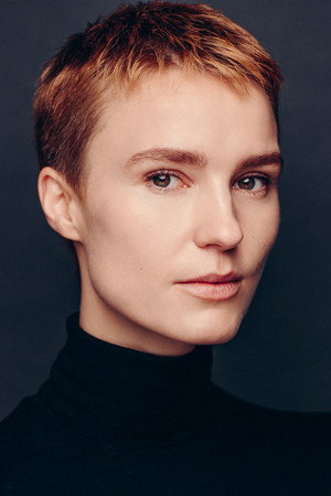 Amanda Collin portrait