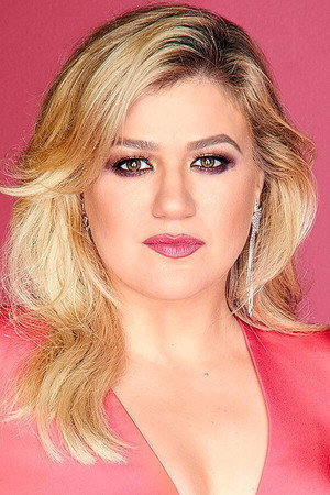 Kelly Clarkson portrait