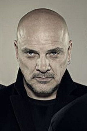Baz Warne portrait