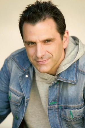 Peter Allas portrait