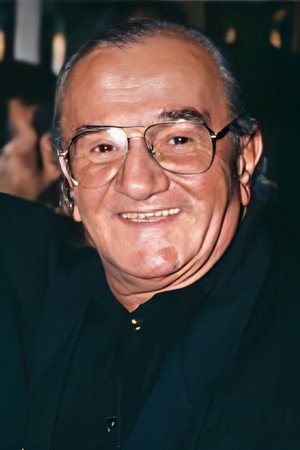 İsmet Ay portrait