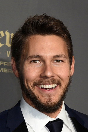 Scott Clifton portrait