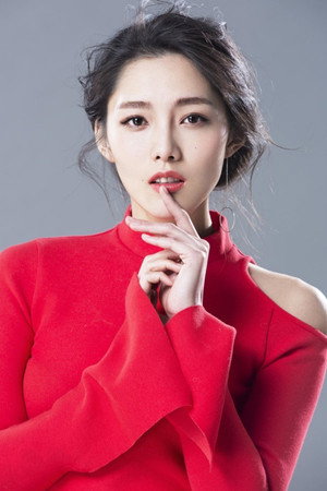 Sun Shuang portrait