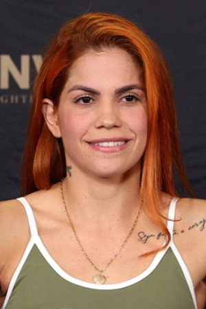 Rayanne Dos Santos portrait