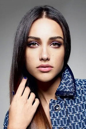 Débora Nascimento portrait