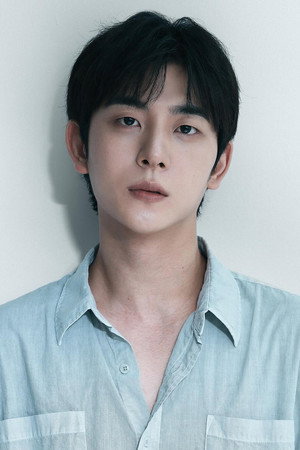 Shin Yong-seok portrait