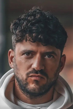 Luke Tumber portrait