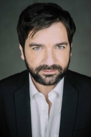 Adérito Lopes portrait