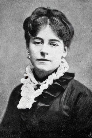 Émilienne Dux portrait