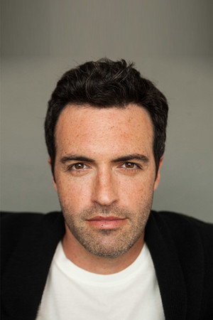 Reid Scott portrait