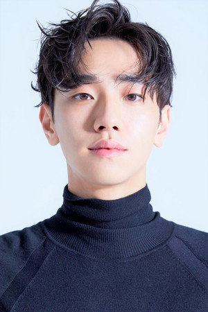 Nam Yoon-su portrait