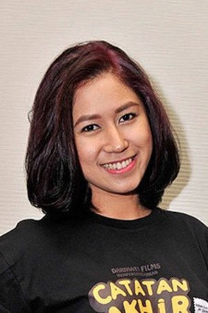 Niken Ayu portrait
