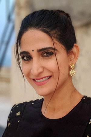 Aahana Kumra portrait