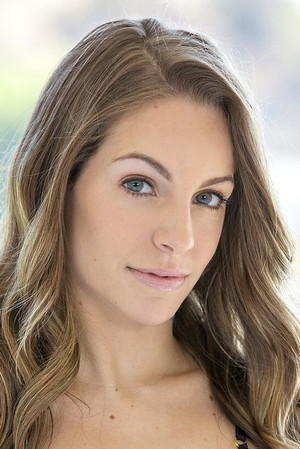 Kimmy Granger portrait