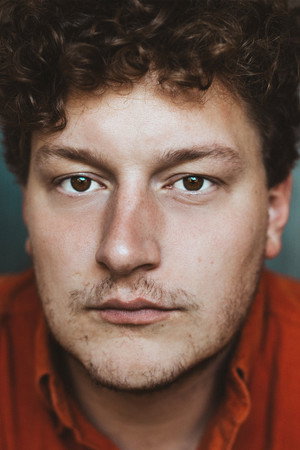 Ari Alexander portrait