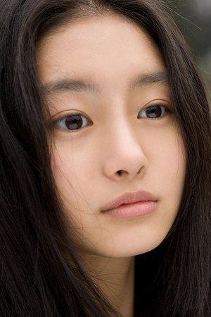 Shioli Kutsuna portrait