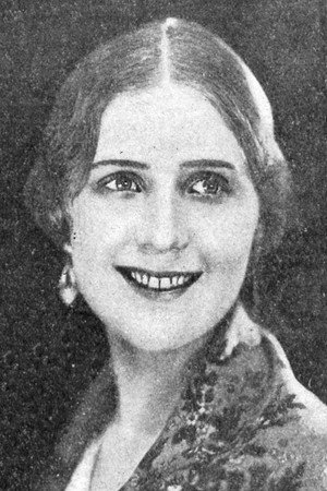 Vera Malinovskaya portrait