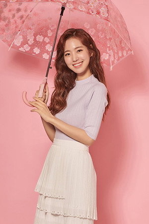 Jin Se-yeon portrait