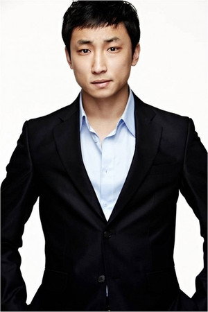 Yang Hyun-min portrait