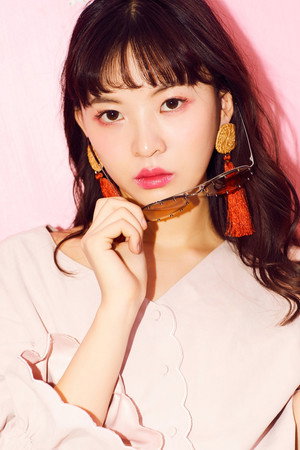 Liu Ran portrait