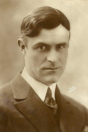 Gaston Modot portrait