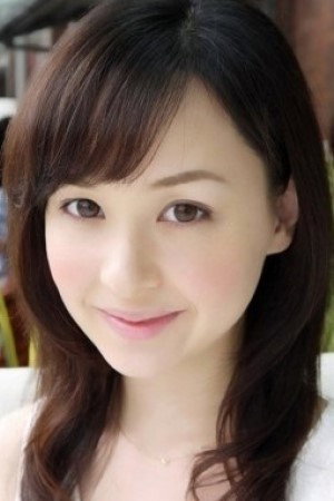 Elly Otoguro portrait