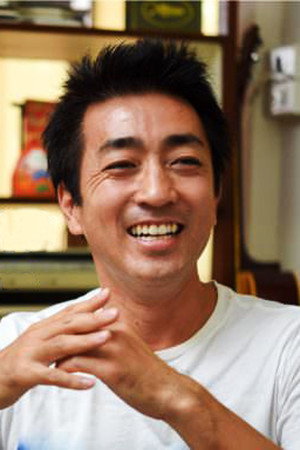 Hiro Sano portrait