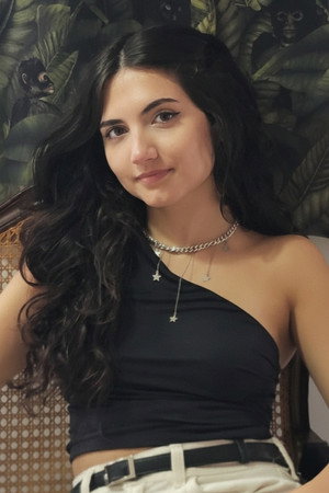 Clara Gomes portrait