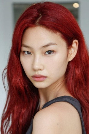 Hoyeon portrait