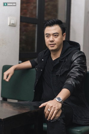 Tuấn Tú portrait