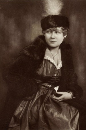 Lore Rückert portrait