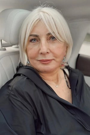 Selma Arıkan portrait