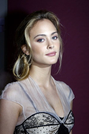 Nora Arnezeder portrait