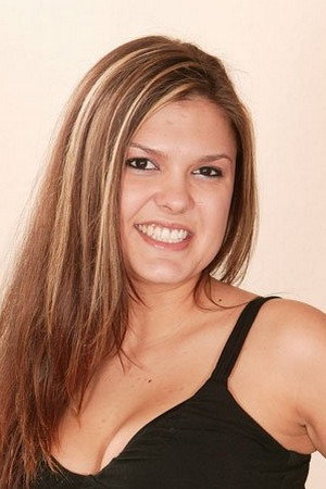 Vanessa Lynn portrait