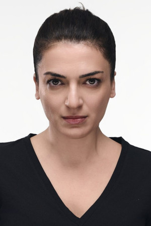 Çiçek Acar portrait