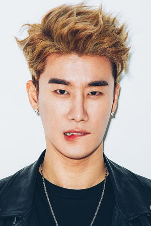 San E portrait