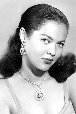 Dona Drake portrait
