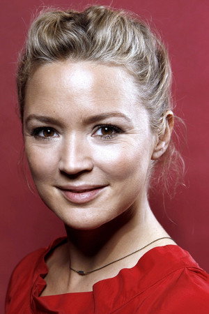 Virginie Efira portrait