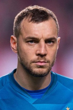Artem Dzyuba portrait