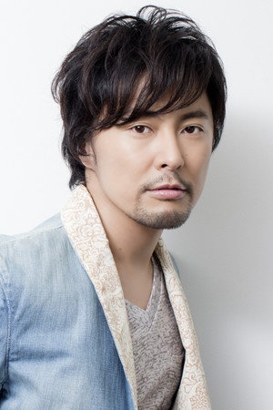 Hiroyuki Yoshino portrait