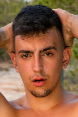 Roma Perez portrait