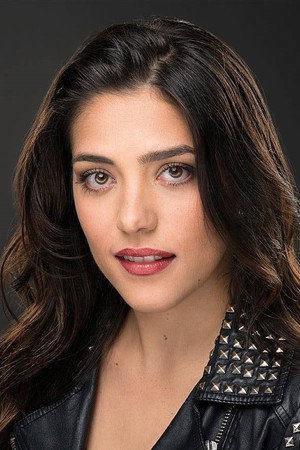 Lily Richards portrait