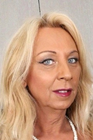 Joy Lynn Hart portrait