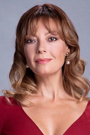 Özge Özder portrait