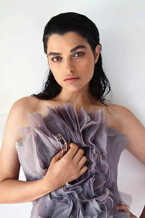 Eve Harlow portrait